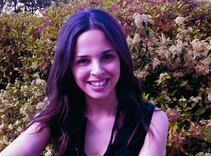 Belén, de 27 años, ha encontrado trabajo tras un año en paro en una revista local con un sueldo "digno". Es una de las 127.248 personas que en junio ha dejado de formar parte de las oficinas de desempleo