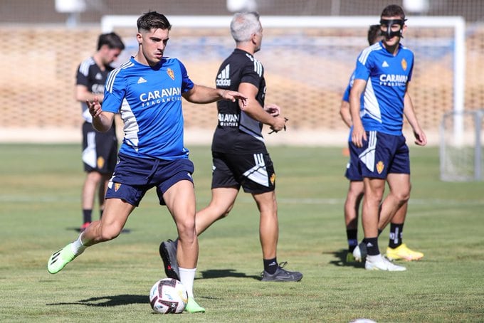 La plantilla del Real Zaragoza ya prepara el partido de Cartagena