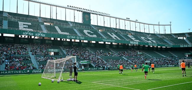 El Elche CF en una edición de "Coles Franjiverdes".
