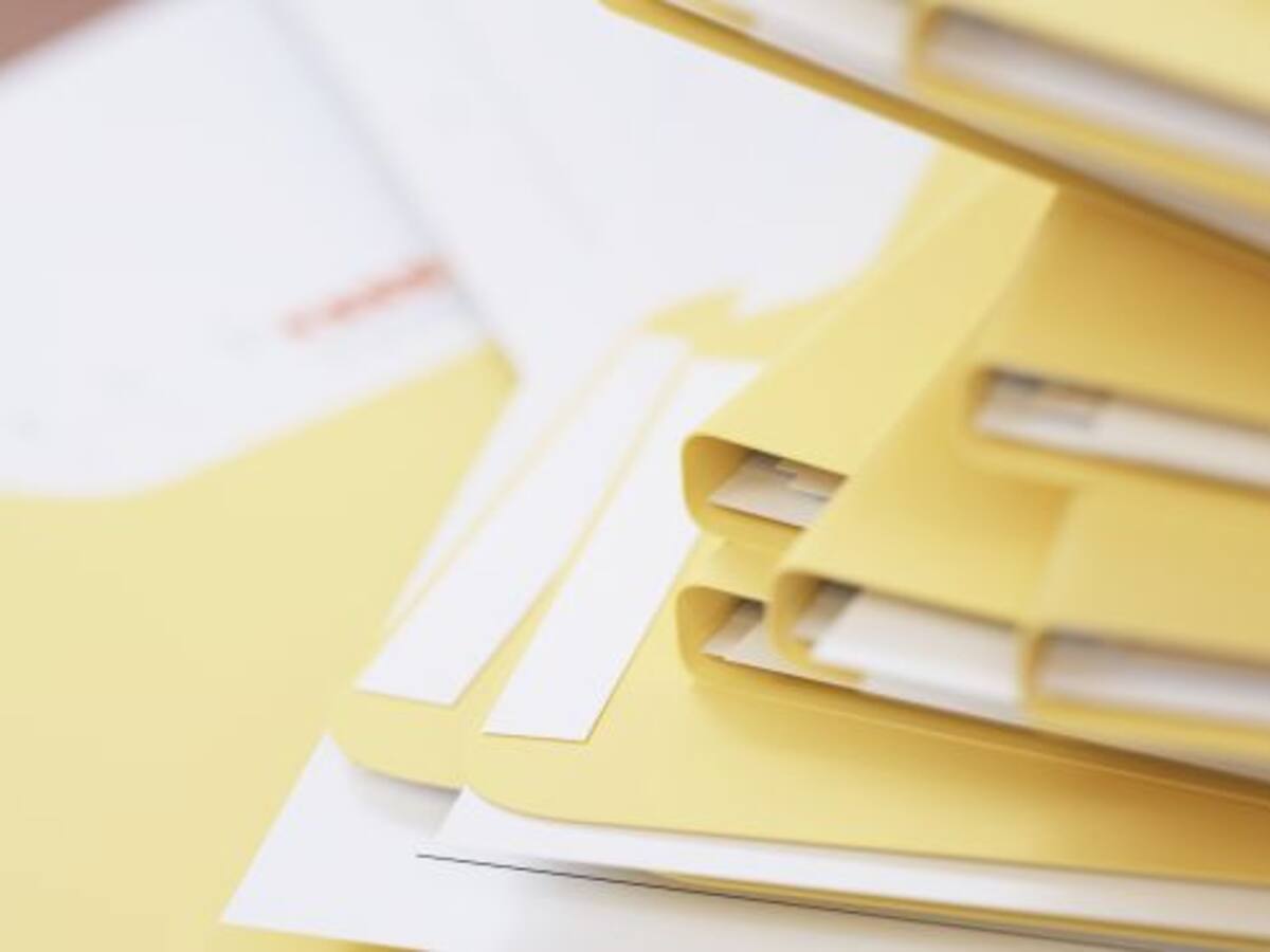 Lluvia de recursos judiciales para reclamar las ayudas a la Dependencia rebajadas por Cospedal en 2013