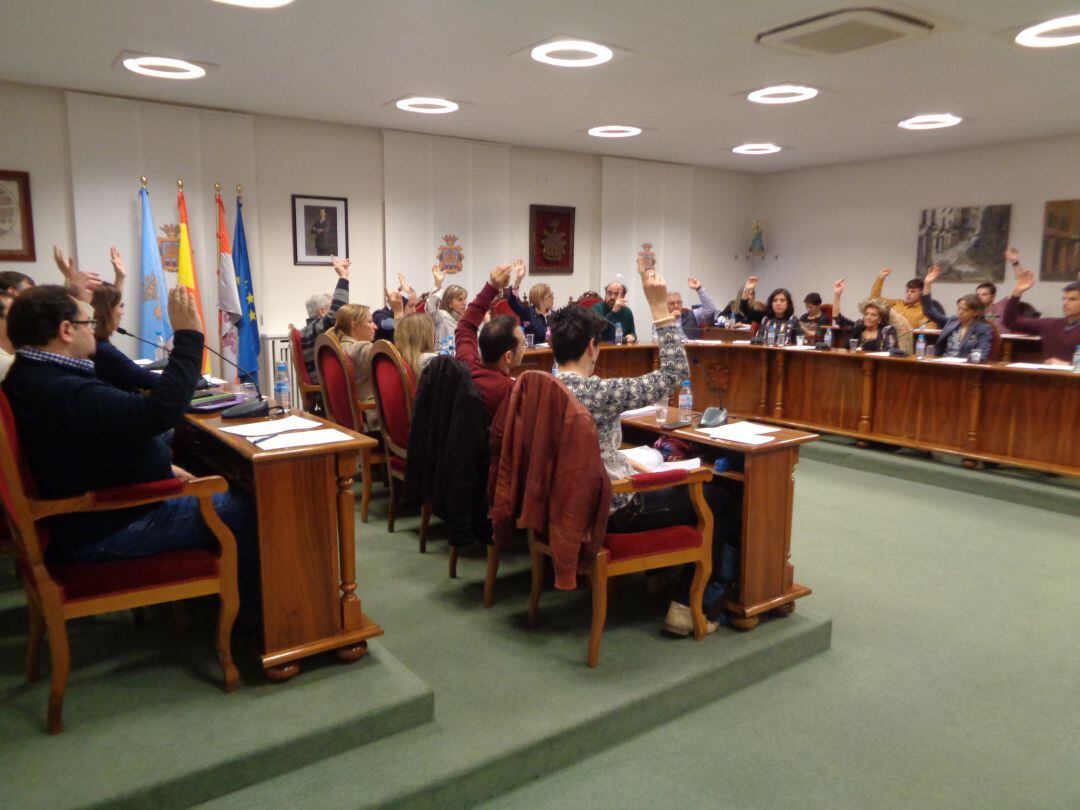 El pleno rechazó por unanimidad las alegaciones en contra de esta modificación de la RPT