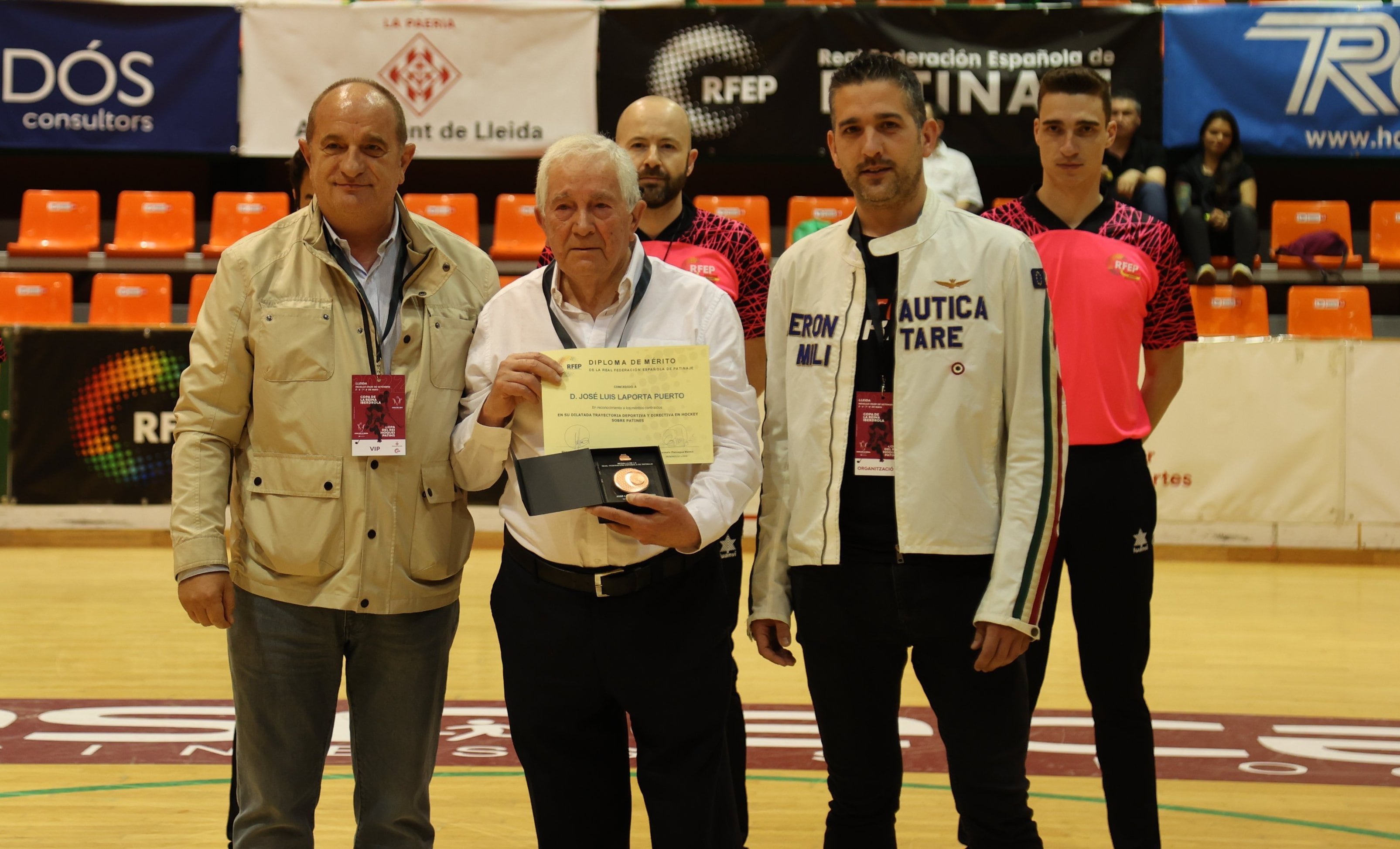 La FEP rindió homenaje a José Luis Laporta por su trayectoria