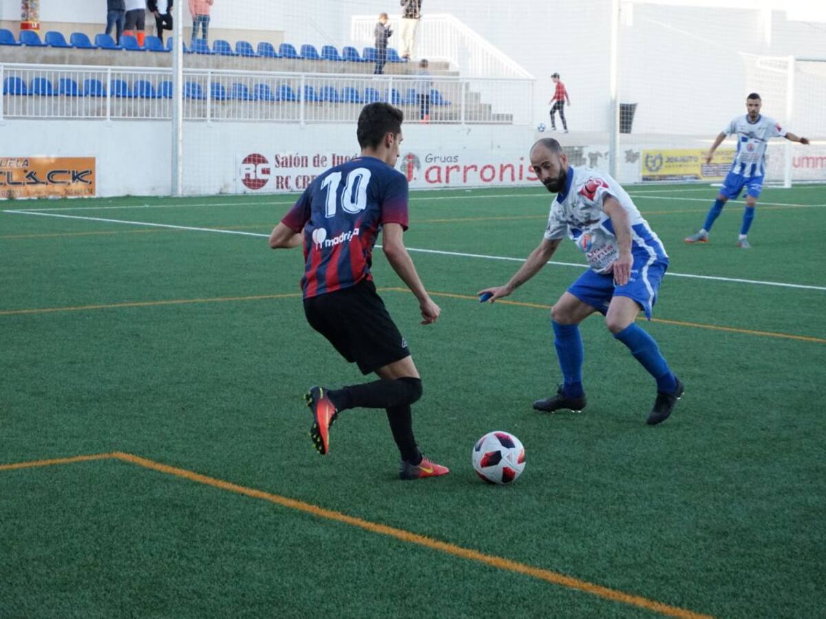 El Eldense mejora aunque sigue sin ganar (1-0)