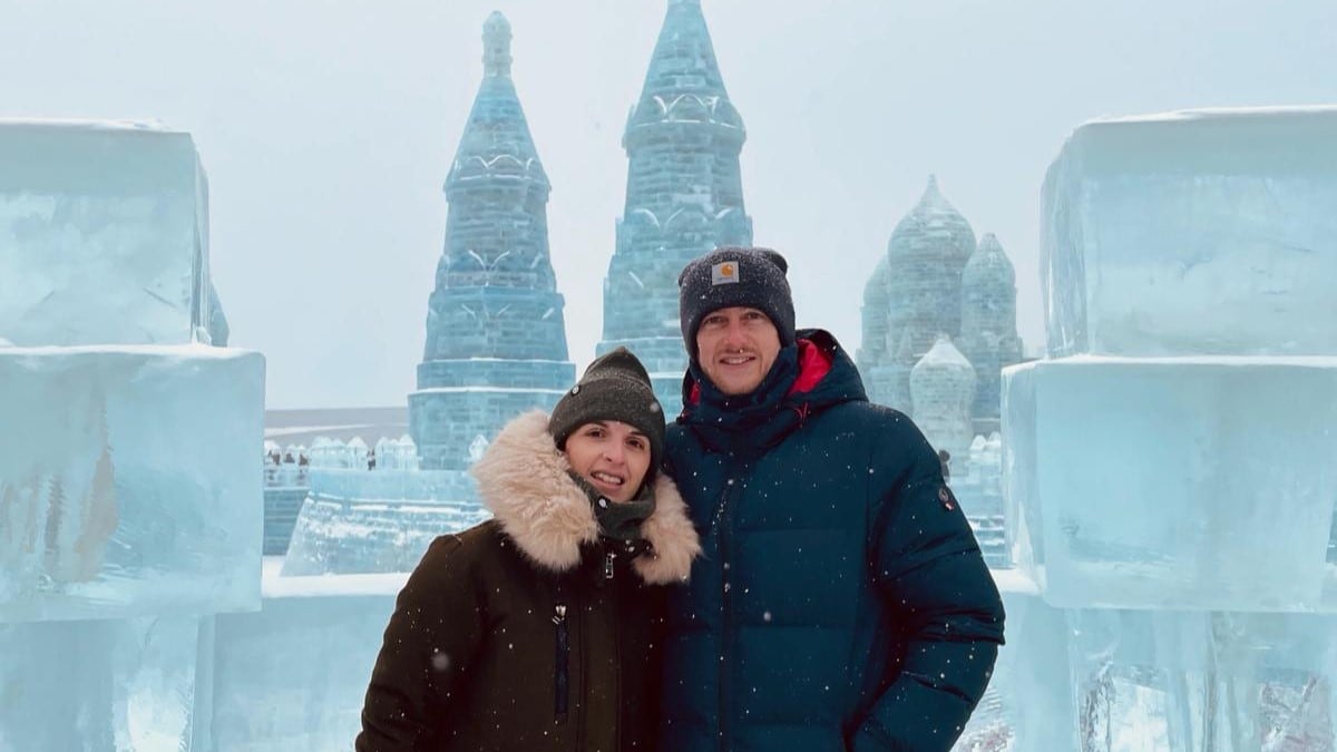 En la ciudad de Harbin entre esculturas de hielo