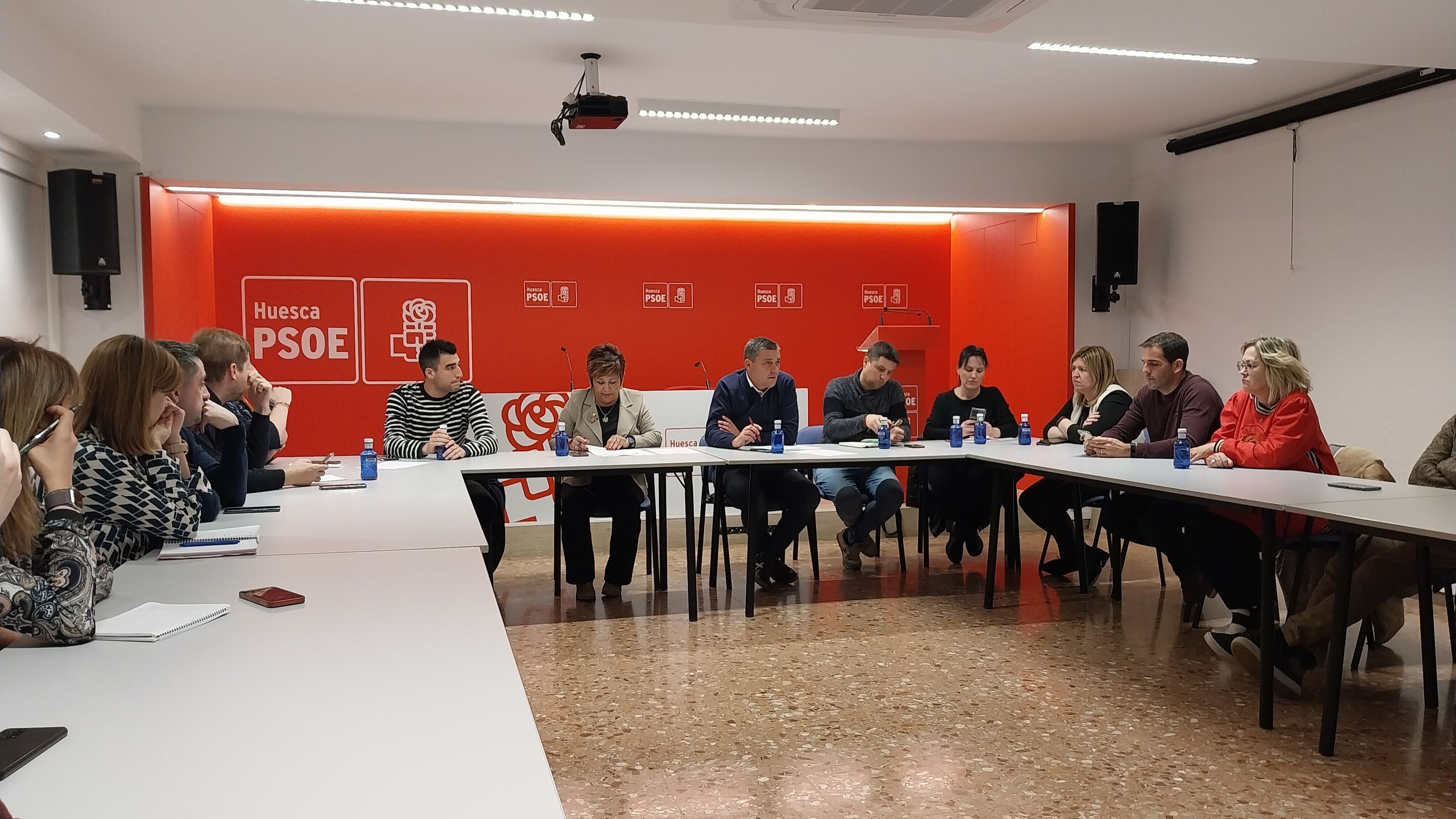 Momento de la ejecutiva provincial del PSOE Alto Aragón