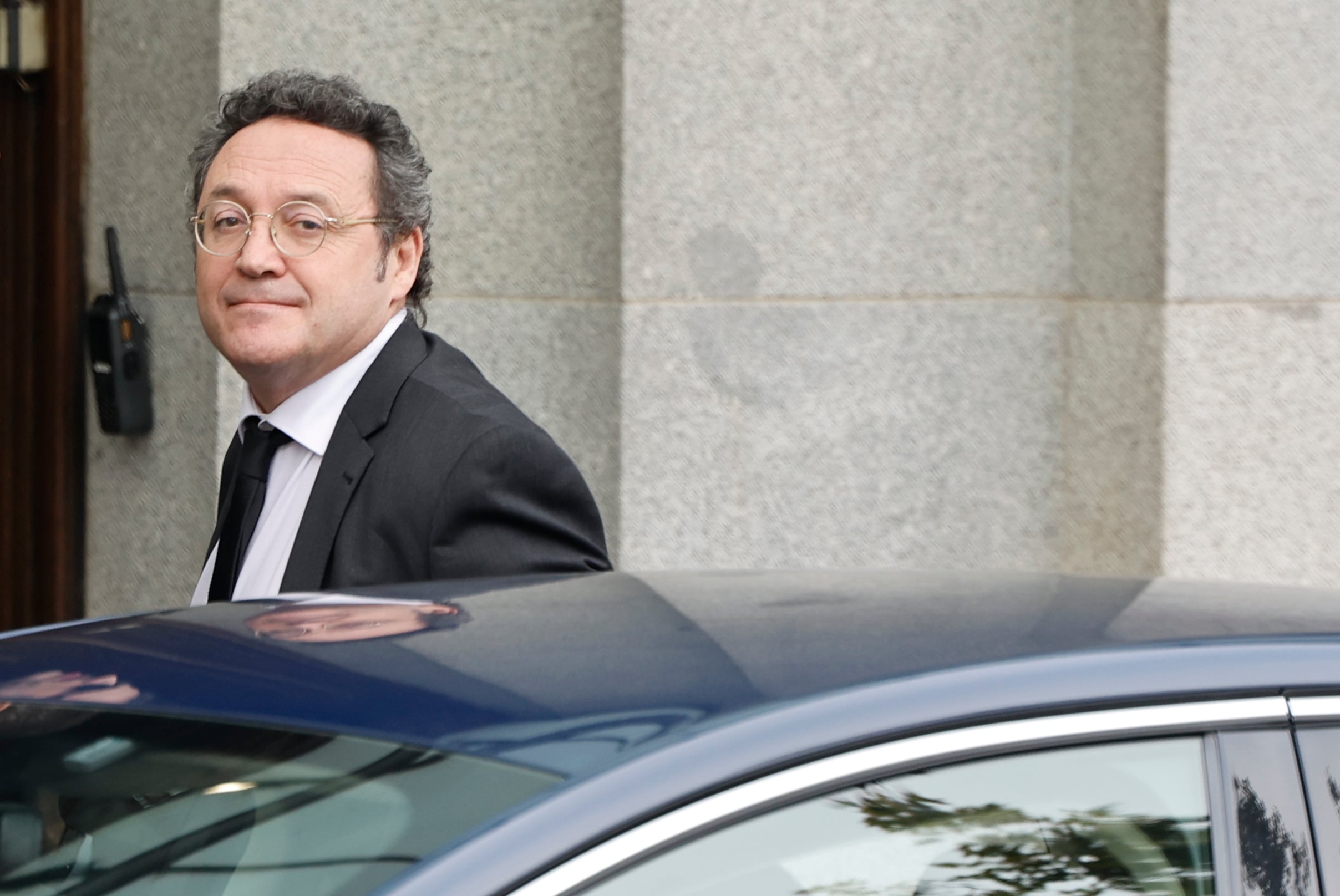 El fiscal para la protección de datos asegura que los fiscales pueden borrar el contenido del móvil antes de entregarlo