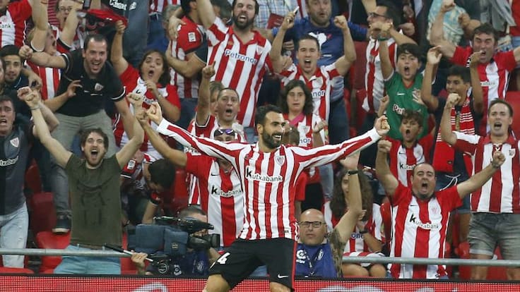 Balenziaga celebra su primer gol tras 308 partidos