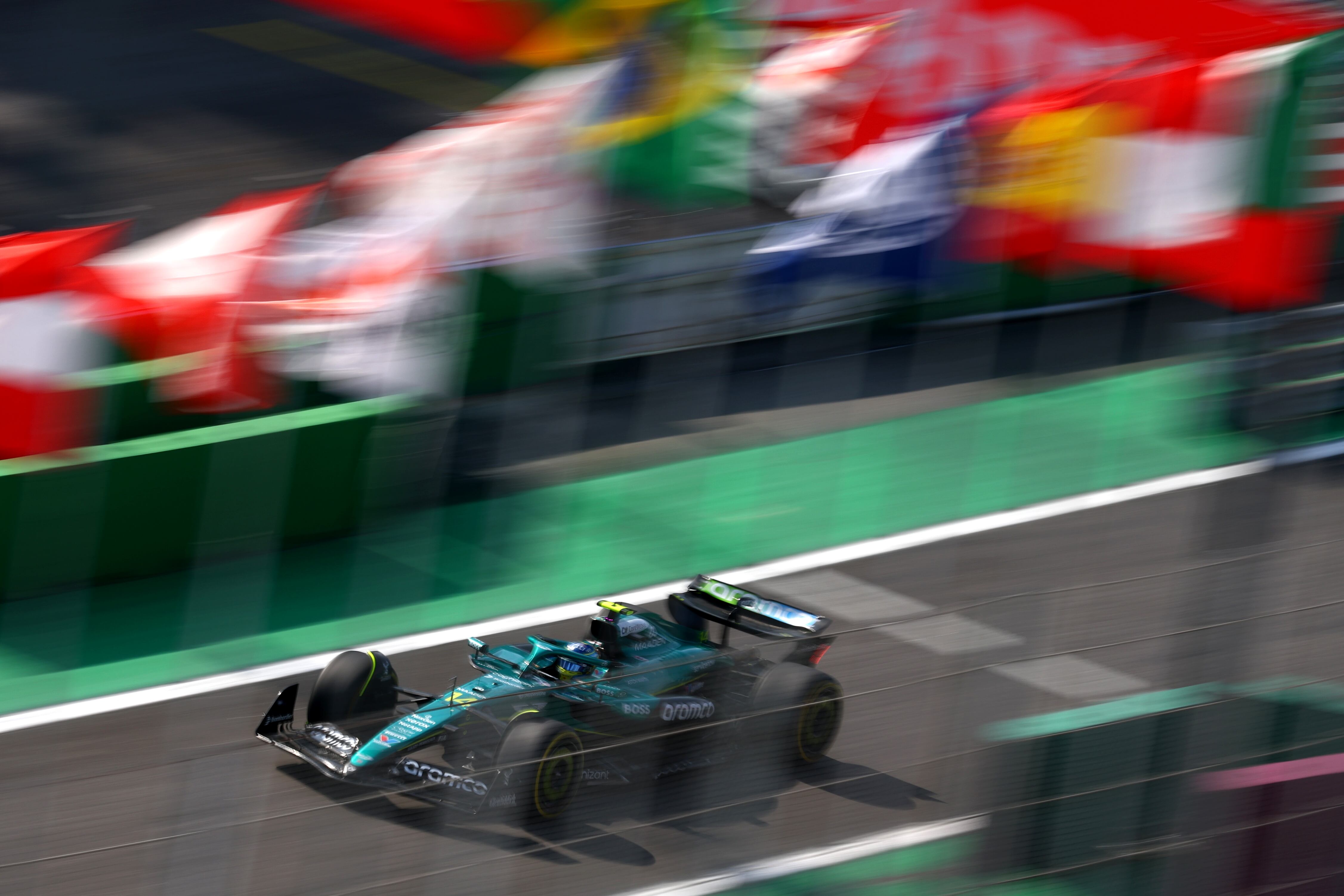 Fernando Alonso, durante el GP de Brasil 2025