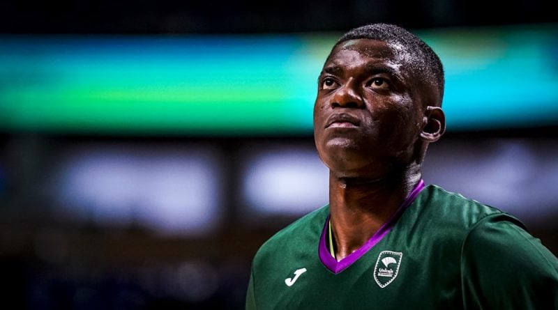 Yannick Nzosa con la camiseta del Unicaja/ Unicaja Photo Press