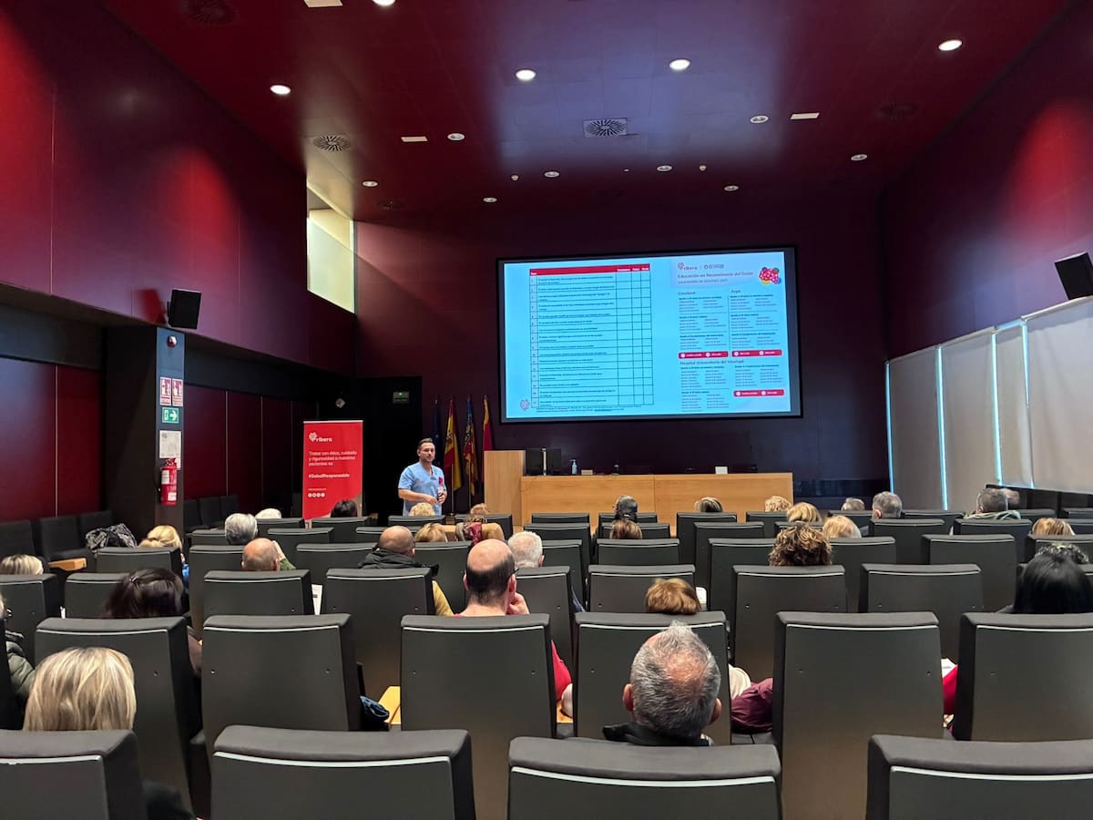 El Hospital Universitario del Vinalopó lanza un plan dirigido a más de 2.000 pacientes para manejar el dolor crónico