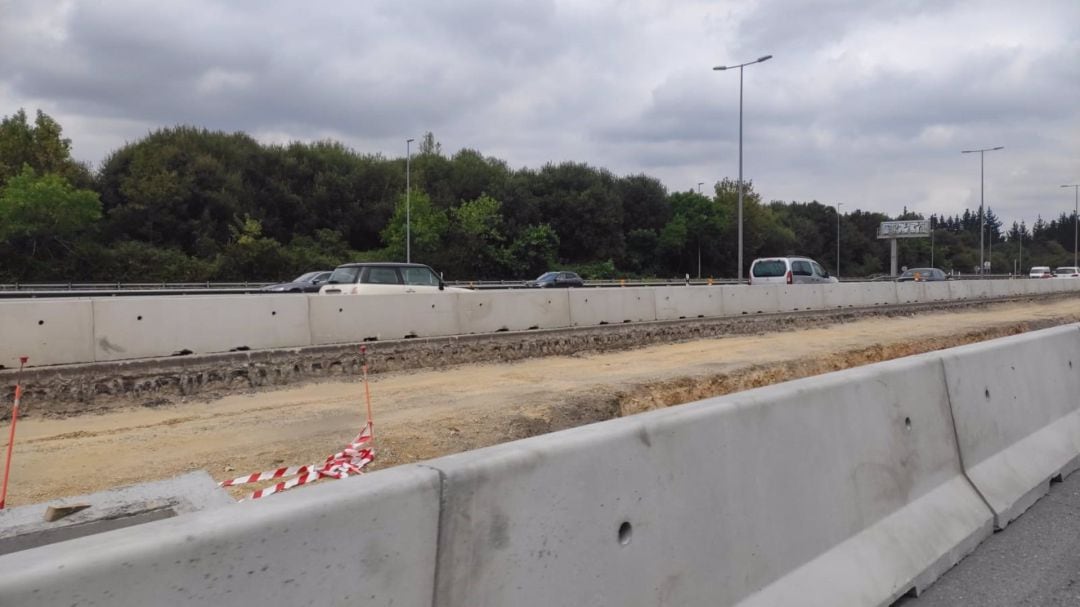 Obras de ampliación con un tercer carril en la autopista &quot;Y&quot;