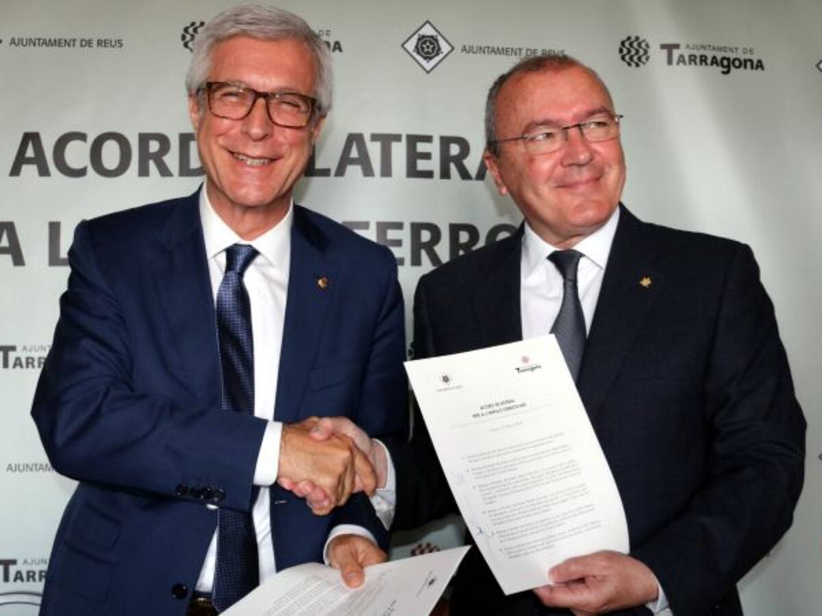 Tarragona i Reus escenifiquen un front comú per millorar el sistema ferroviari