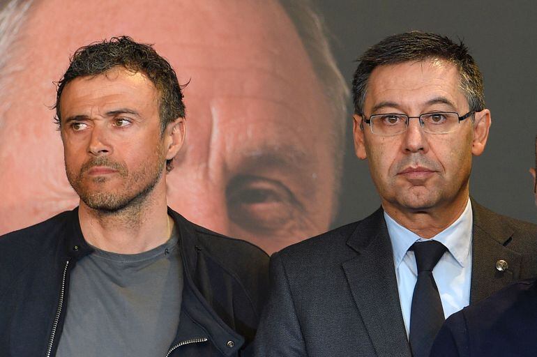 Luis Enrique y Bartomeu en un acto del Barça