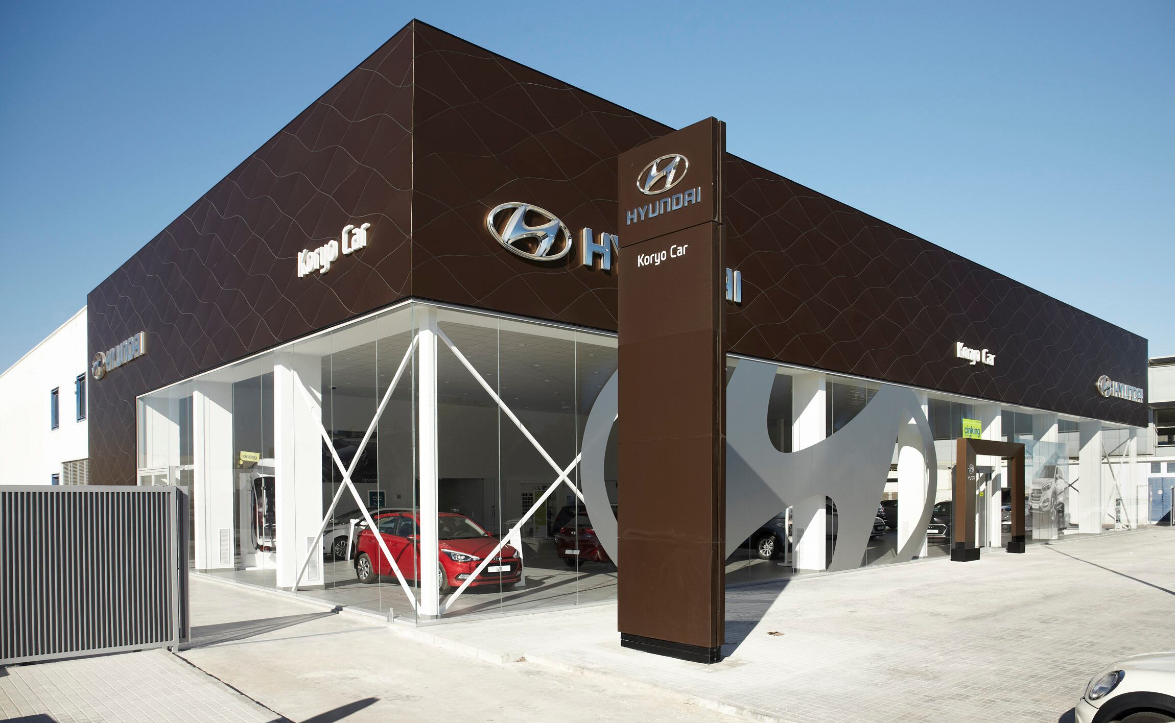 Marcos Automoción - Koryo Car