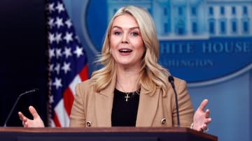 La portavoz de la Casa Blanca carga duramente contra un reportero por una pregunta sobre el ICE: "Eres un activista de izquierdas, no un periodista"