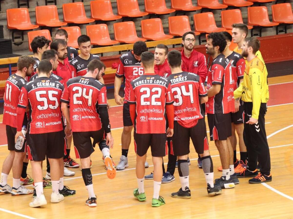 Optimismo y cautela ante el posible ascenso de Club Balonmano Burgos