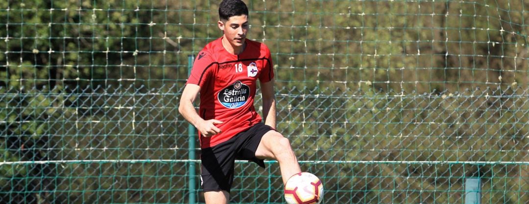 Carlos Fernández entrenando