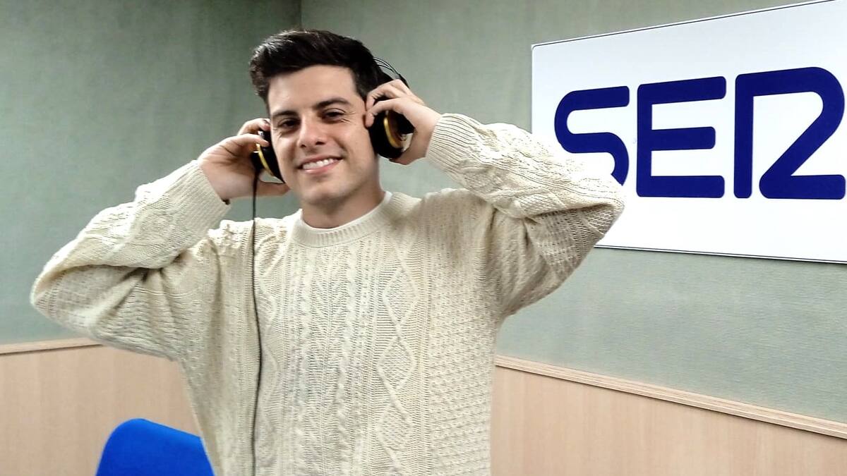 Víctor Santos nos presenta algunas de las canciones de su vida.