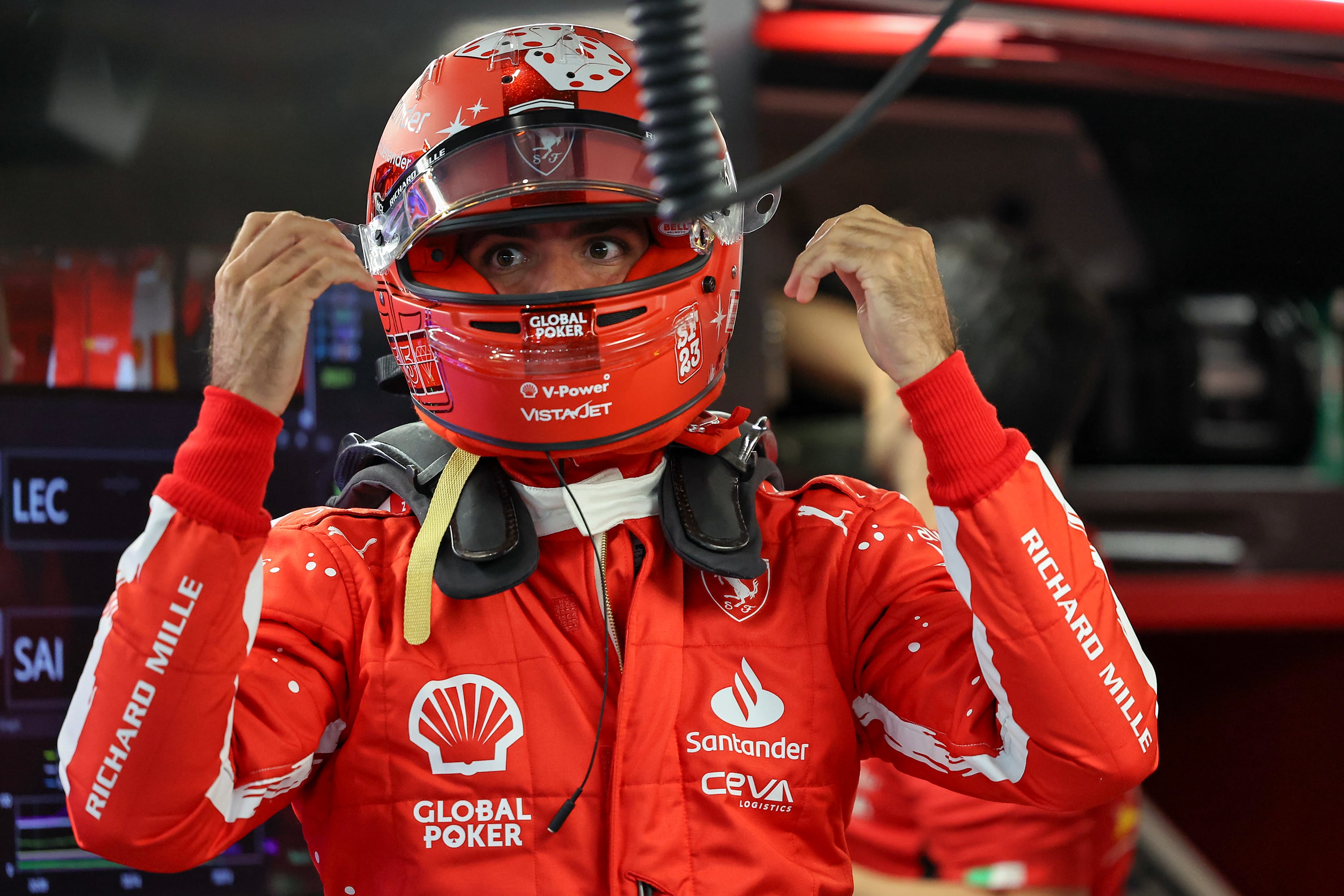 Carlos Sainz, durante el GP de Las Vegas. (Photo by Song Haiyuan/MB Media/Getty Images)