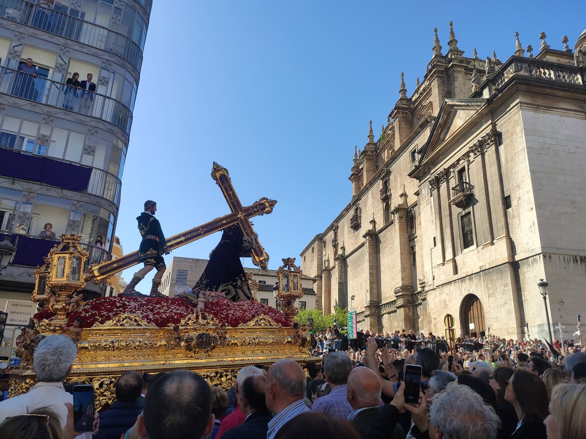 Nuestro Padre Jesús Nazareno &#039;El Abuelo&#039; en la recta final de su Estación de Penitencia