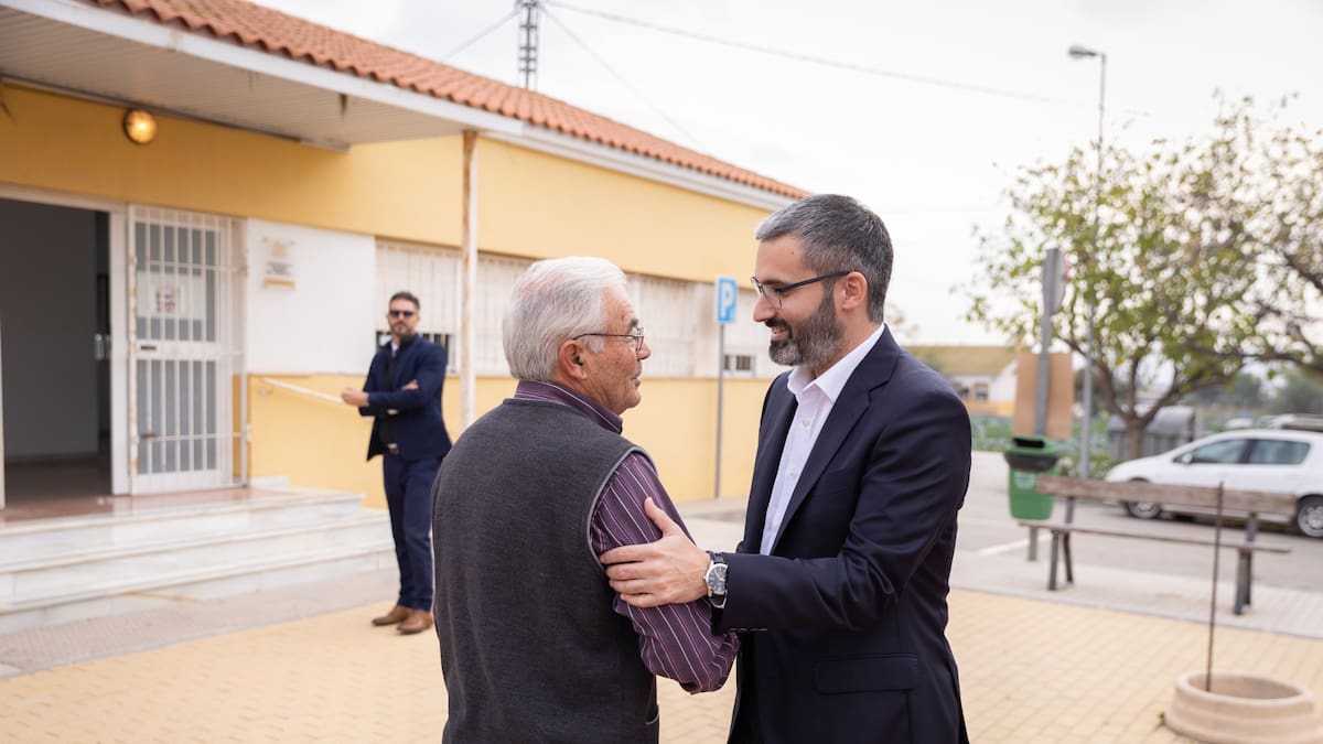 Lucas asegura que habrá una "solución mejorada y razonable" en la línea de las demandas vecinales de La Torrecilla
