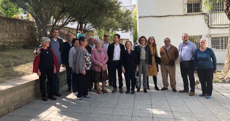 Vecinos de San Felipe se reunieron con miembros del PSOE