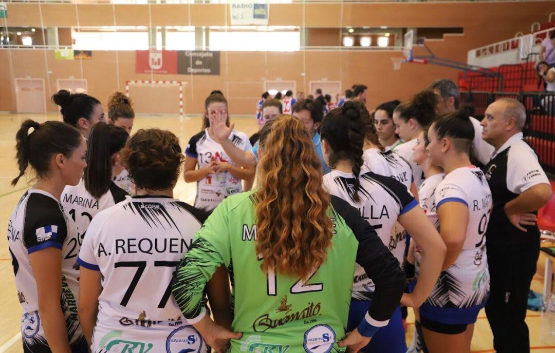 El Elda Prestigio sigue sumando y soñando