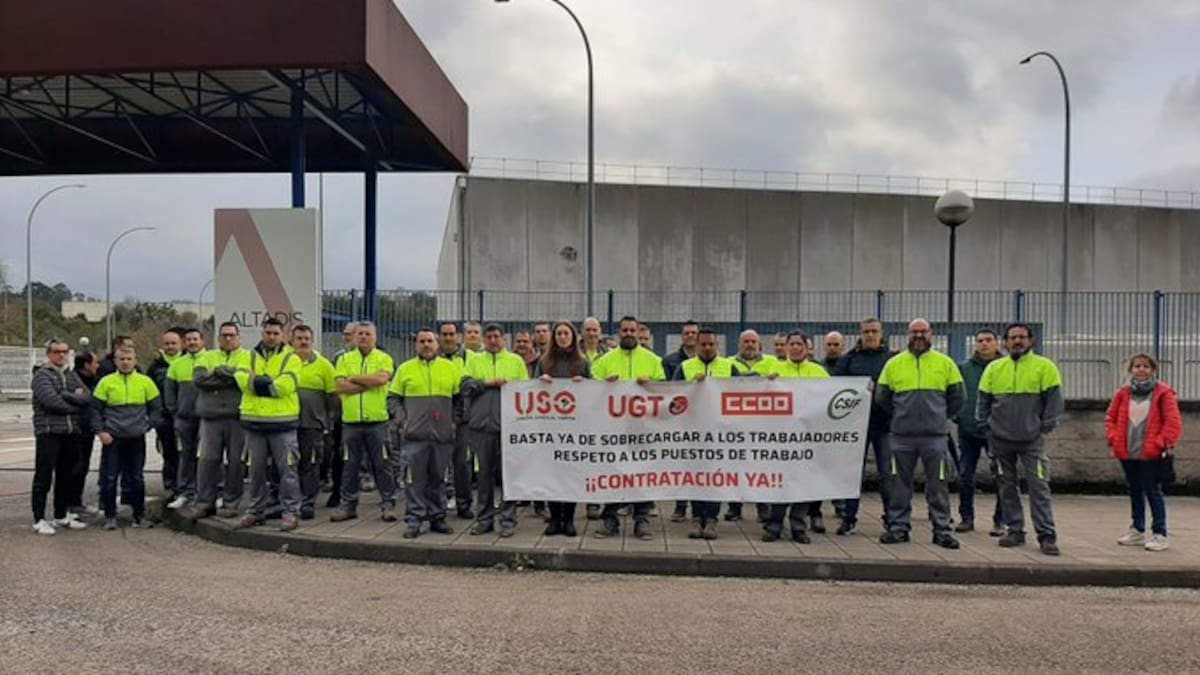 Comienza la huelga general en la fábrica de Altadis en Entrambasaguas