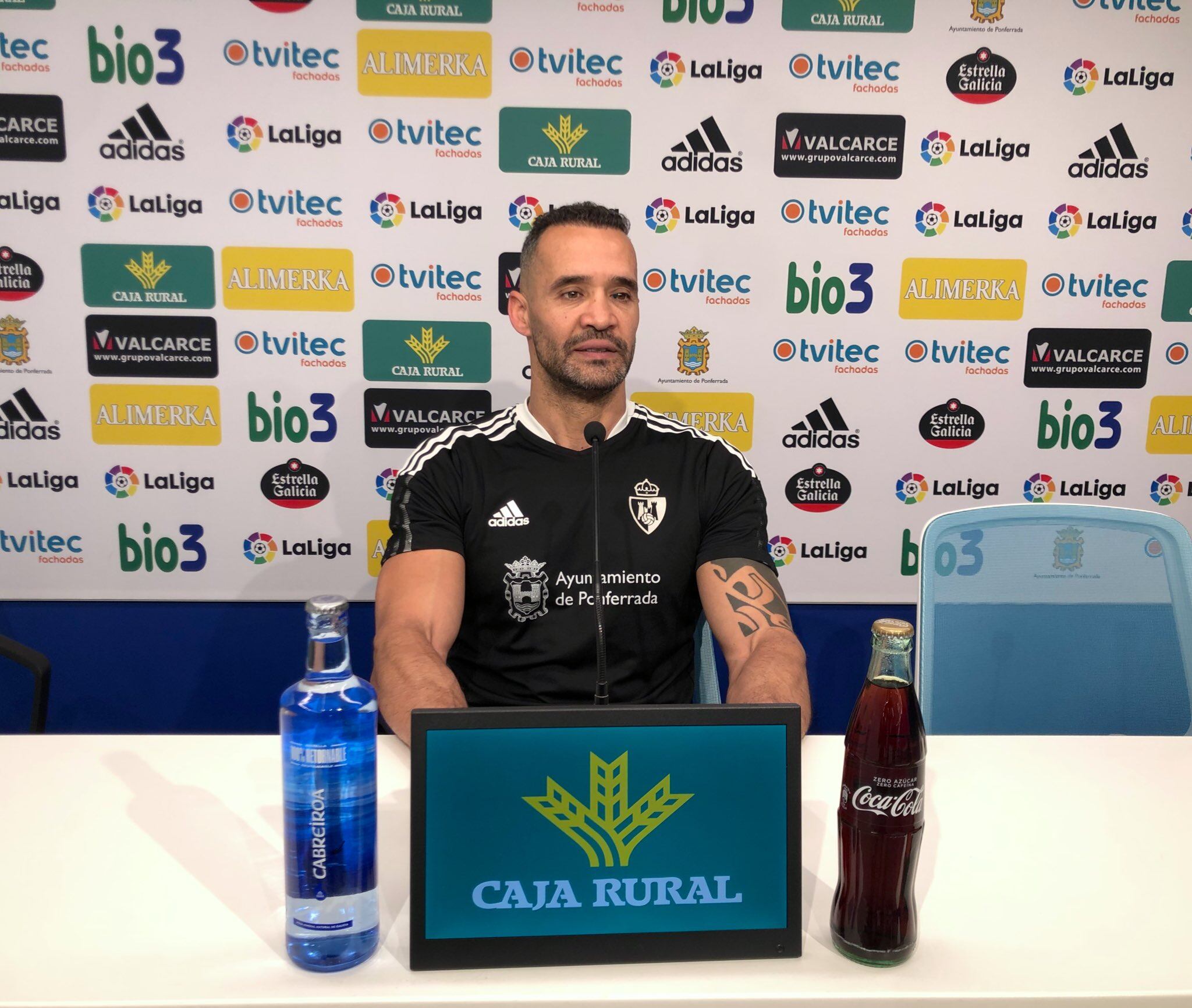 Juanfran García dispondrá de toda la plantilla