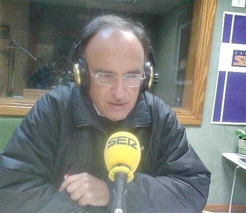 Manuel Fajardo Palarea (PSC-PSOE), en los estudios de la Cadena SER en Lanzarote
