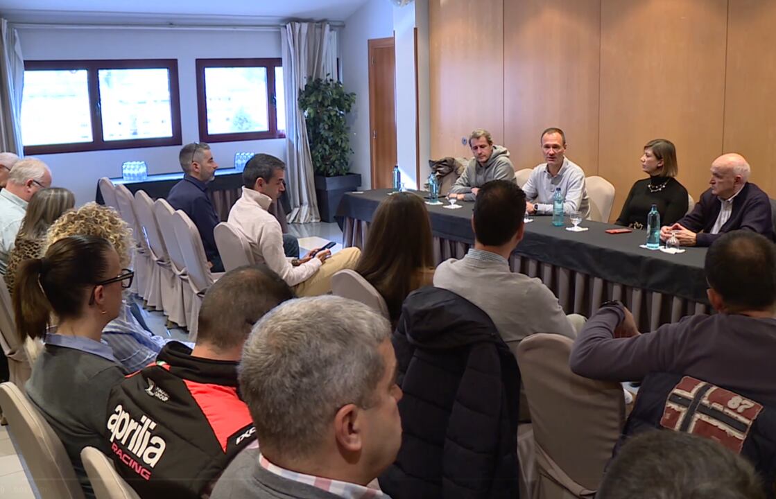 Un moment de l'assemblea de l'Associació de comerciants de tabac celebrada ahir al vespre.