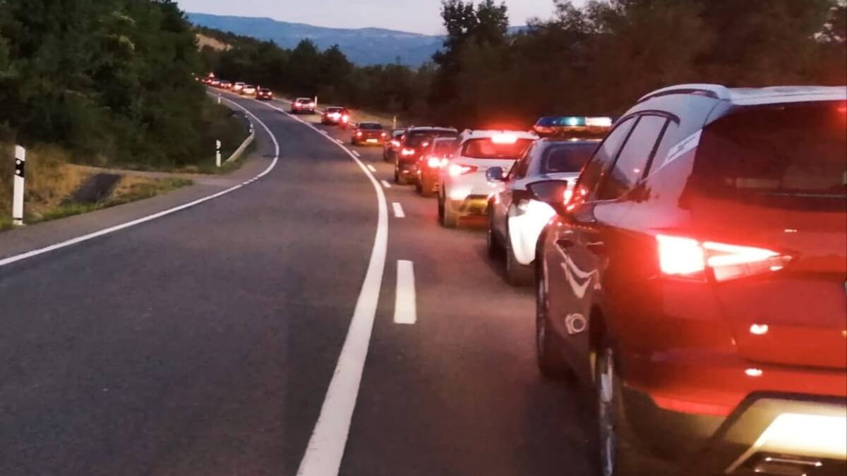 Domingo de mucho tráfico, pero fluido, en las carreteras del norte de la provincia
