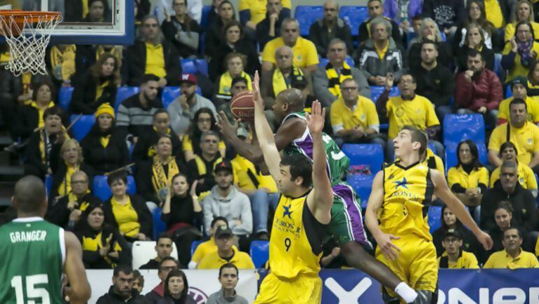 El jugador del Unicaja Caleb Green, en el partido ante el Iberostar Tenerife