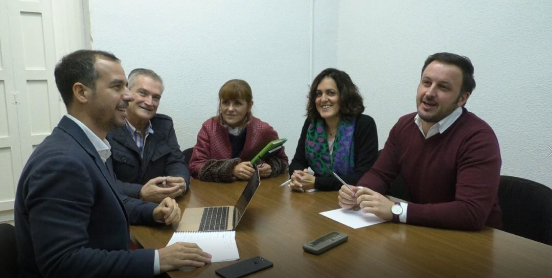 Oposición (Imagen de archivo)