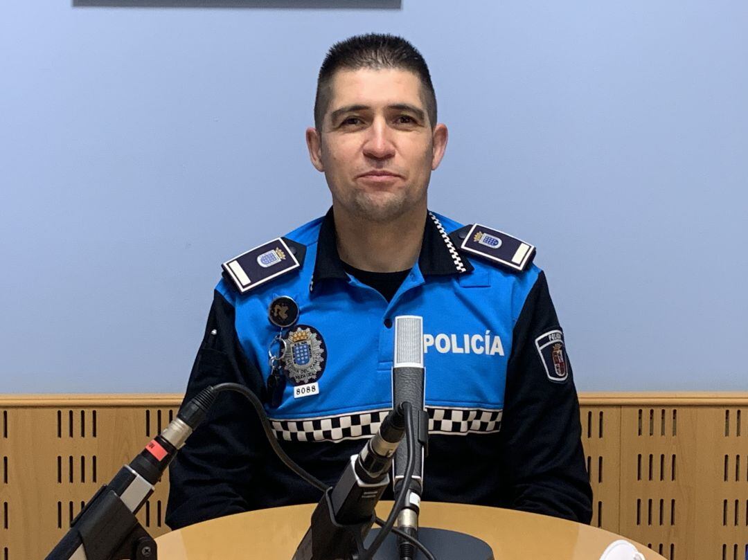 El Jefe de la Policía Local, Gustavo Álamo, recuerda las medidas sanitarias para estas fiestas