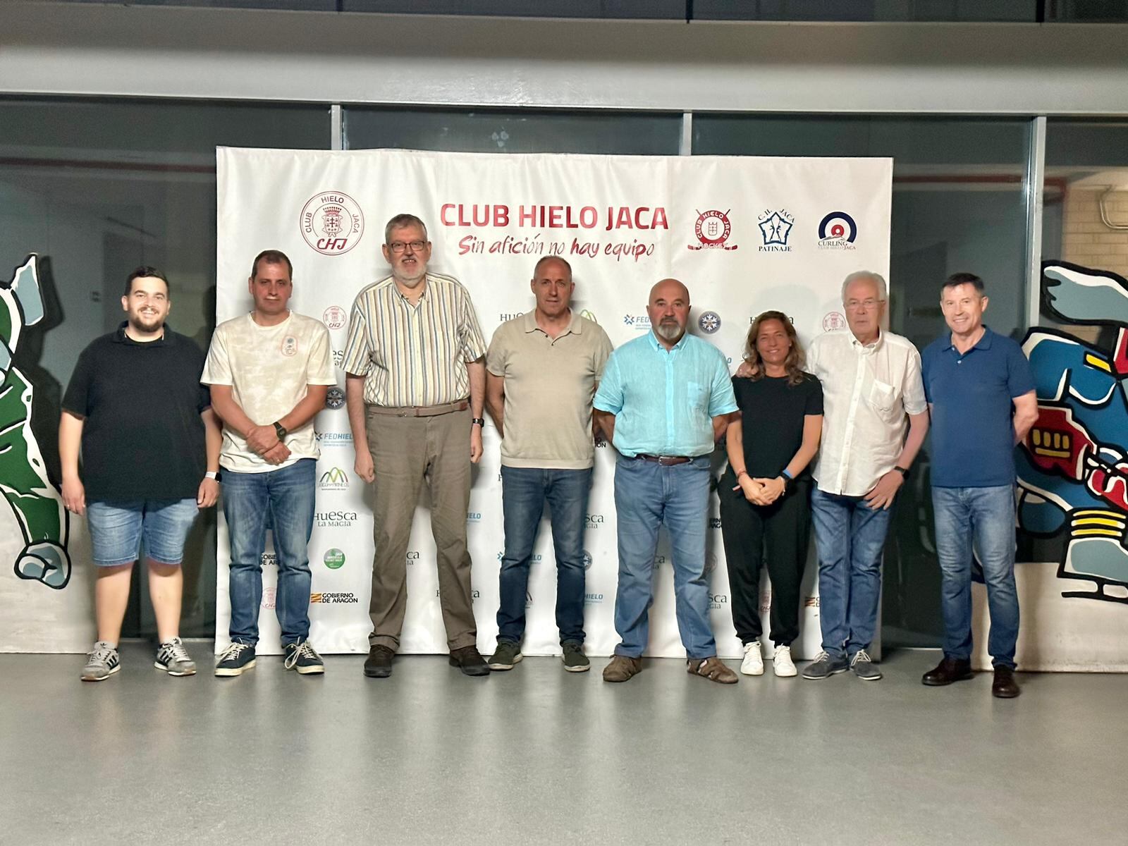 Nueva junta directiva del Club Hielo Jaca