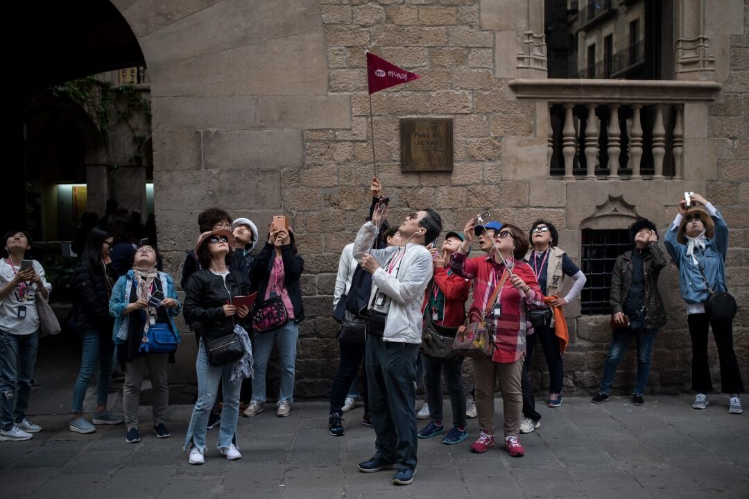 Coreanos y japoneses son los turistas no europeos que más han aumentado sus llegadas a España