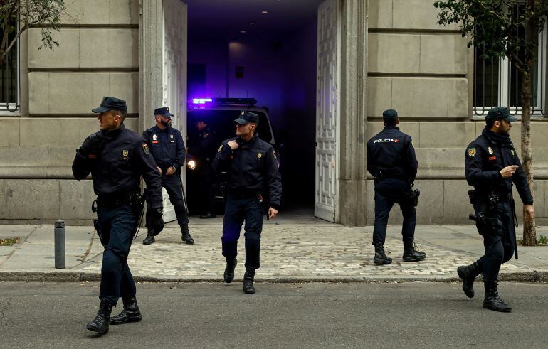 Agentes de la Policía Nacional ante el Tribunal Supremo