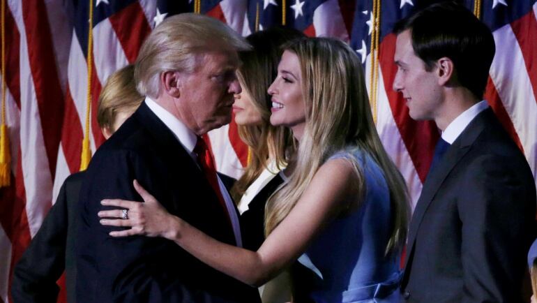 Ivanka Trump felicita a su padre tras conocerse su victoria en las elecciones presidenciales.