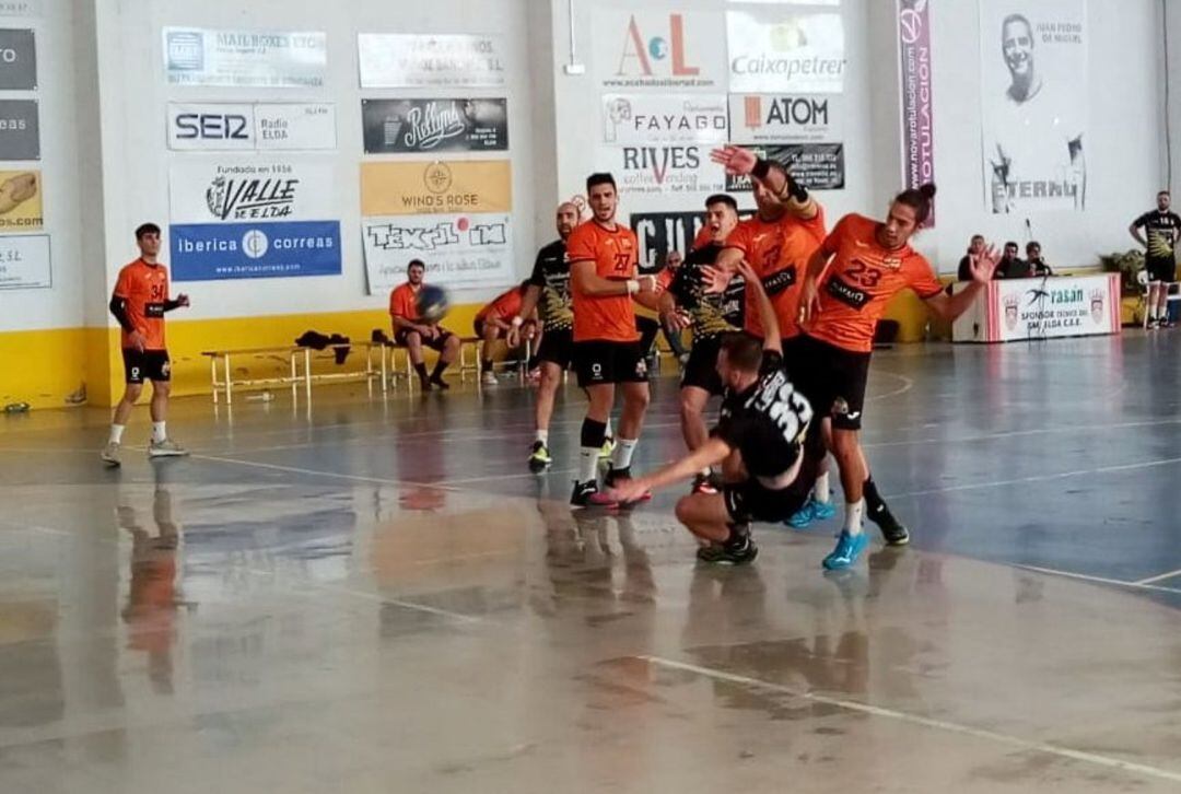 Los de Elda sucumbieron ante la defensa ibicenca