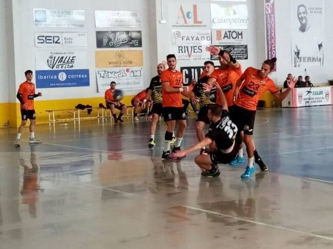 Los de Elda sucumbieron ante la defensa ibicenca