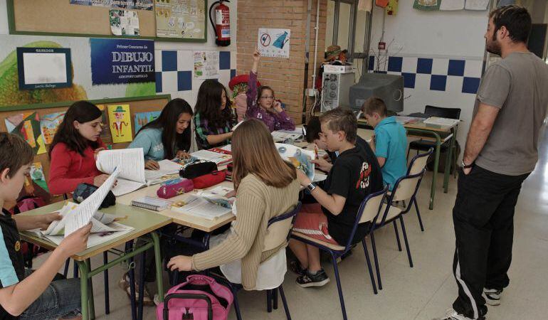 Alumnos en un colegio de Castellón