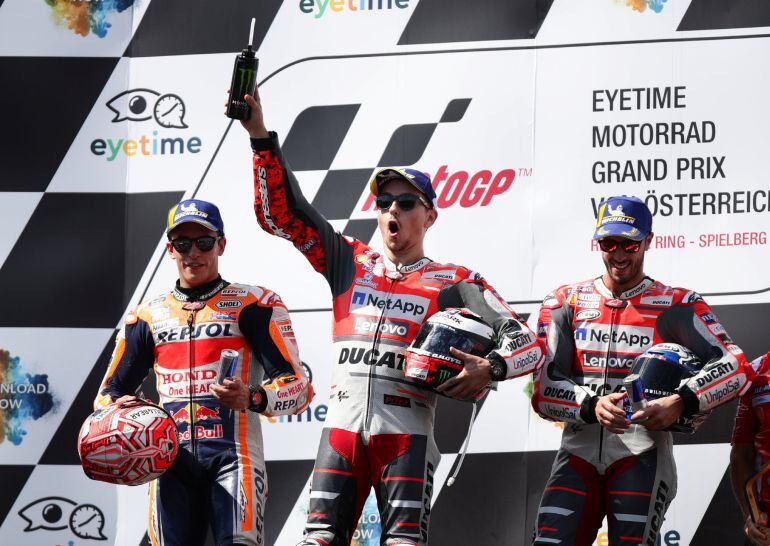 Márquez, Lorenzo y Dovizioso, en el podio