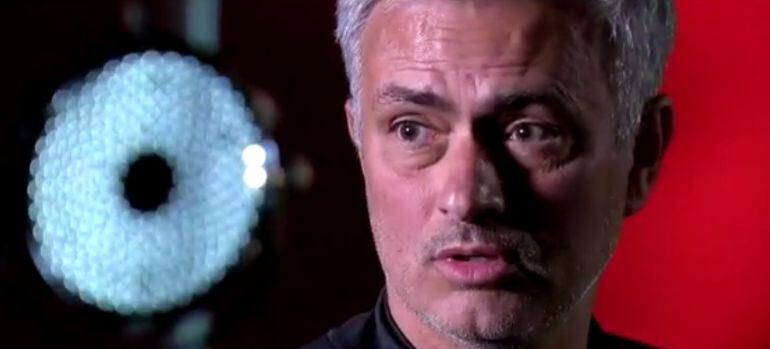 José Mourinho, durante su entrevista con Telefoot