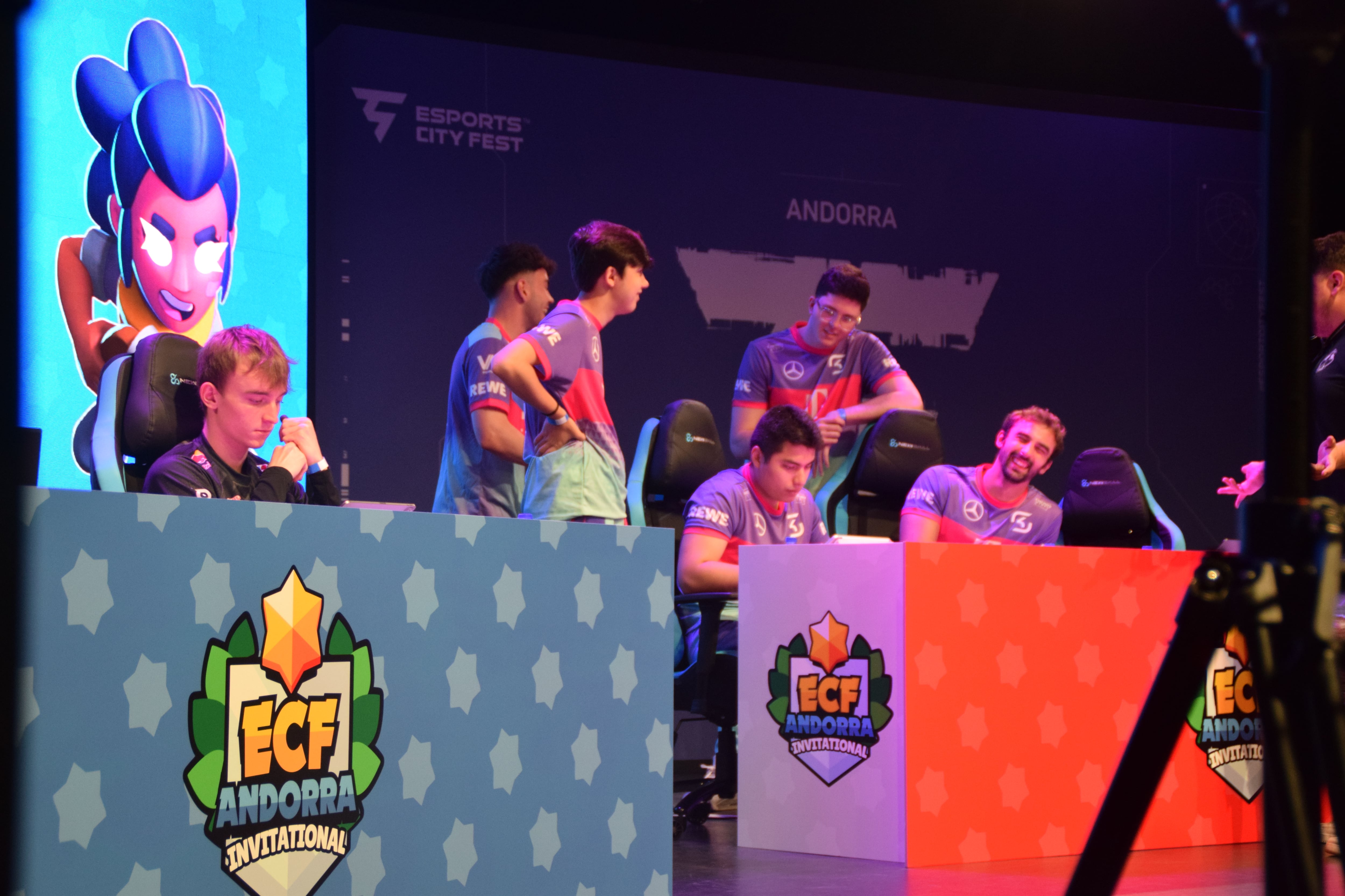 Dos dels equips participants en el torneig de Brawl Stars