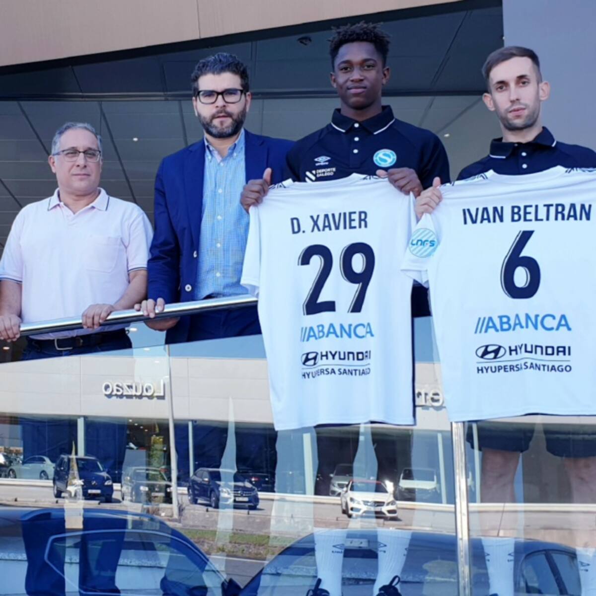 El Santiago Futsal presenta a tres de sus nuevas caras