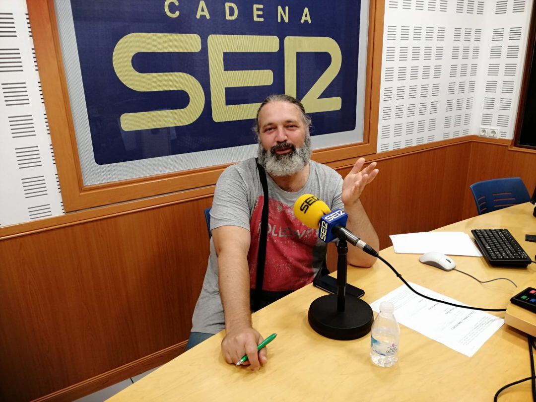 Mustafá, en el estudio de Radio Córdoba.