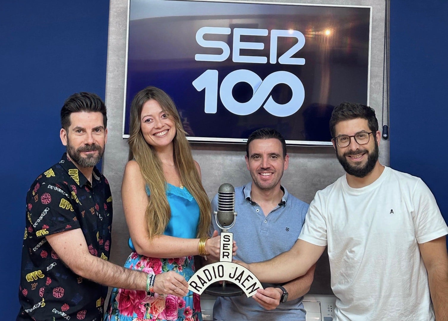 De izquierda a derecha: José Gómez, Paola Serrano, César García y Virgilio Moreno.