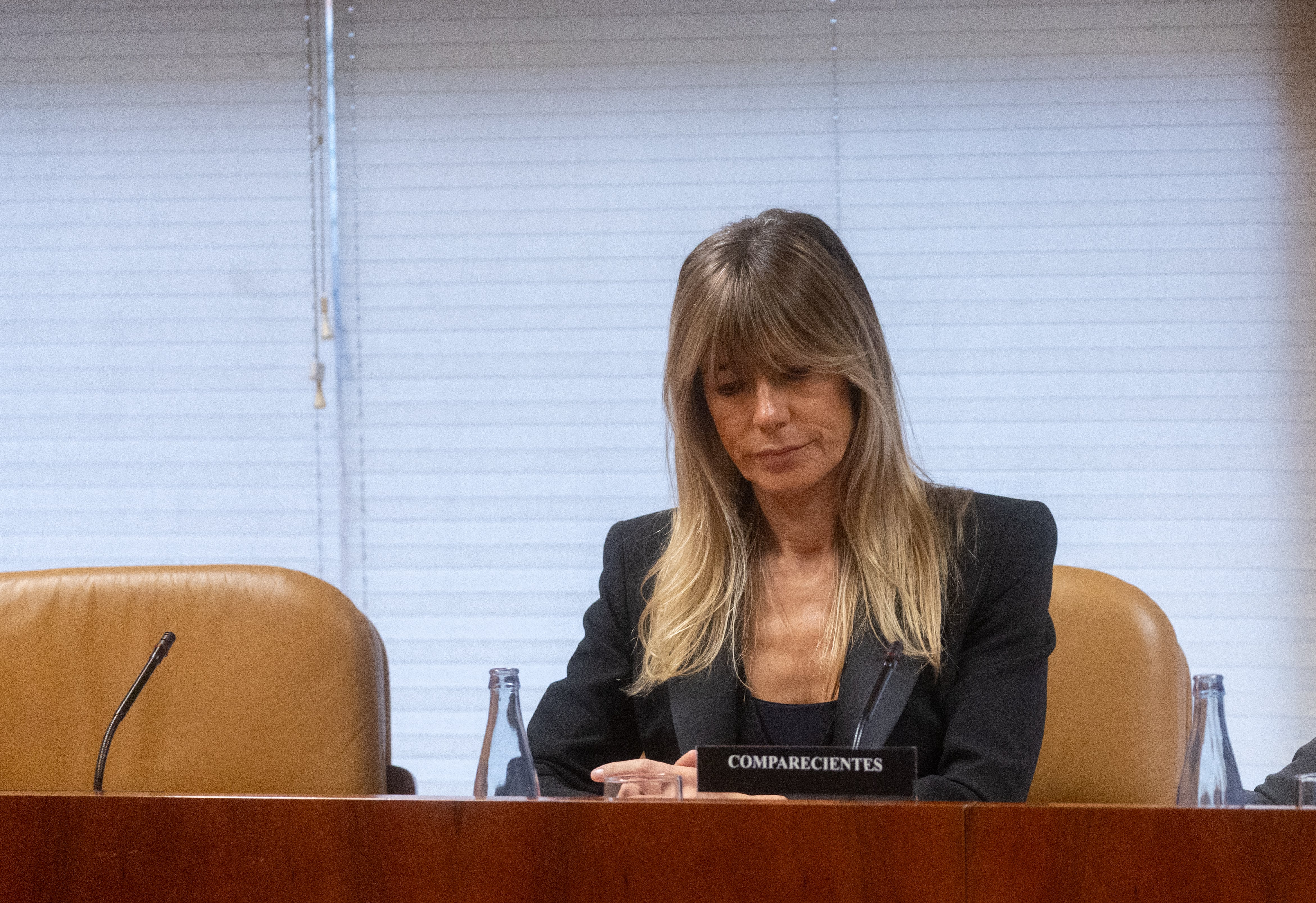 Begoña Gómez comparece frente a la Comisión.