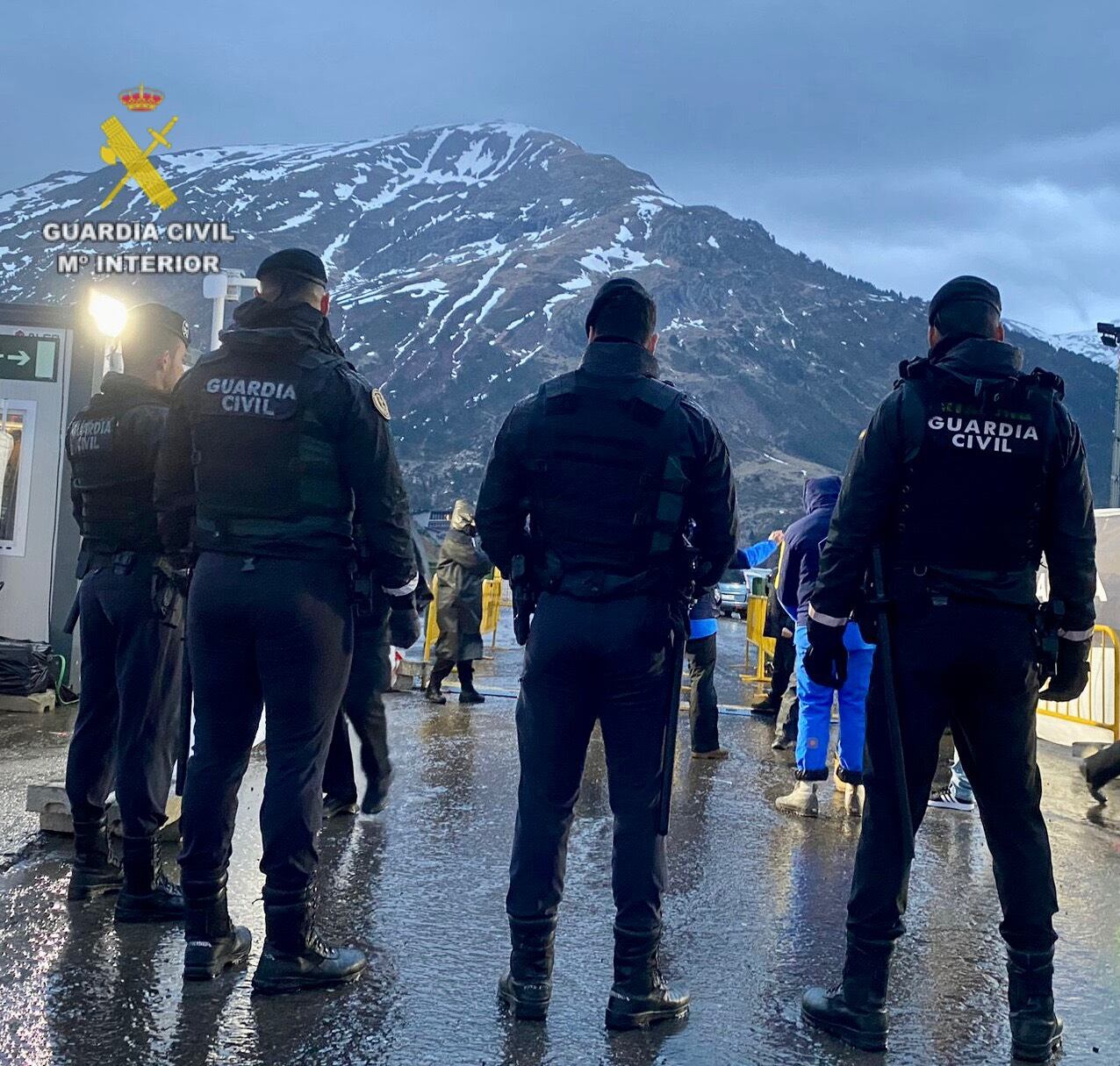 Dispositivo de la Guardia Civil en el Snowdaze de Candanchu